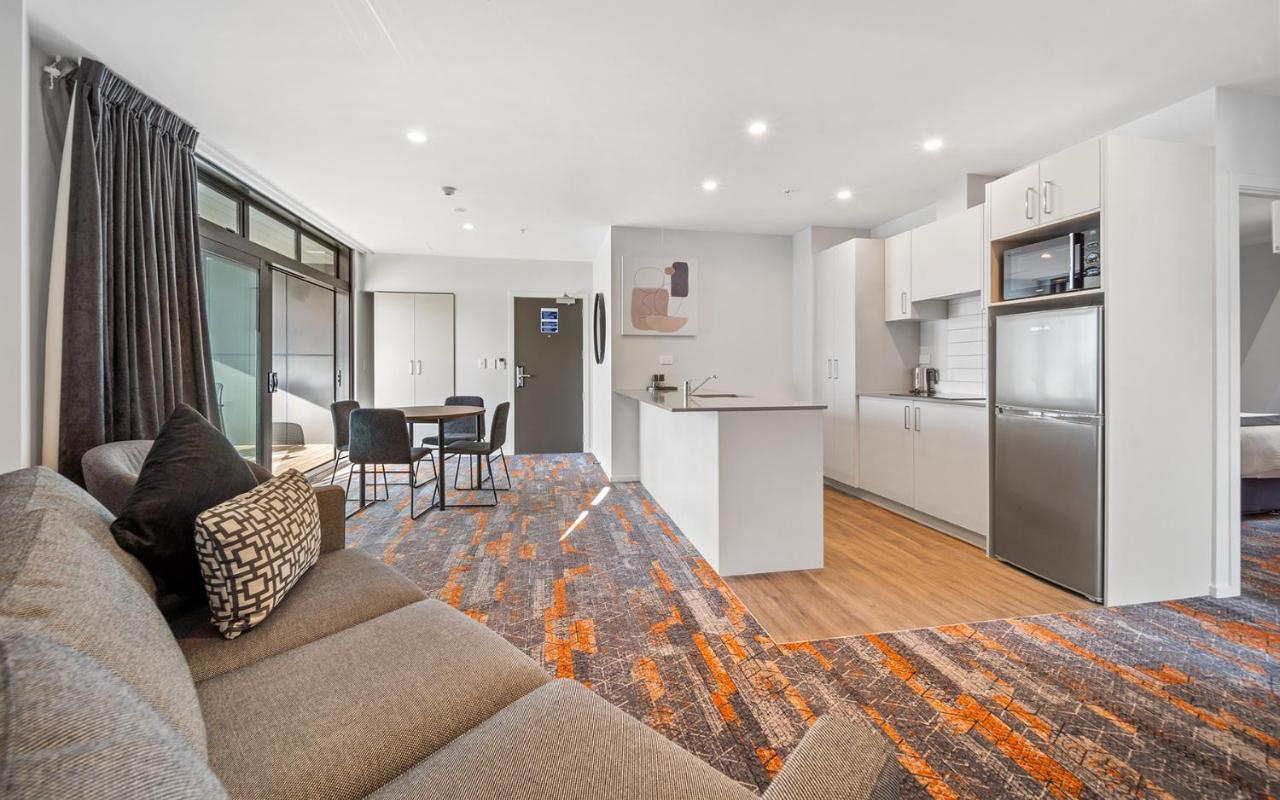 Ramada By Wyndham Newmarket Auckland Eksteriør billede