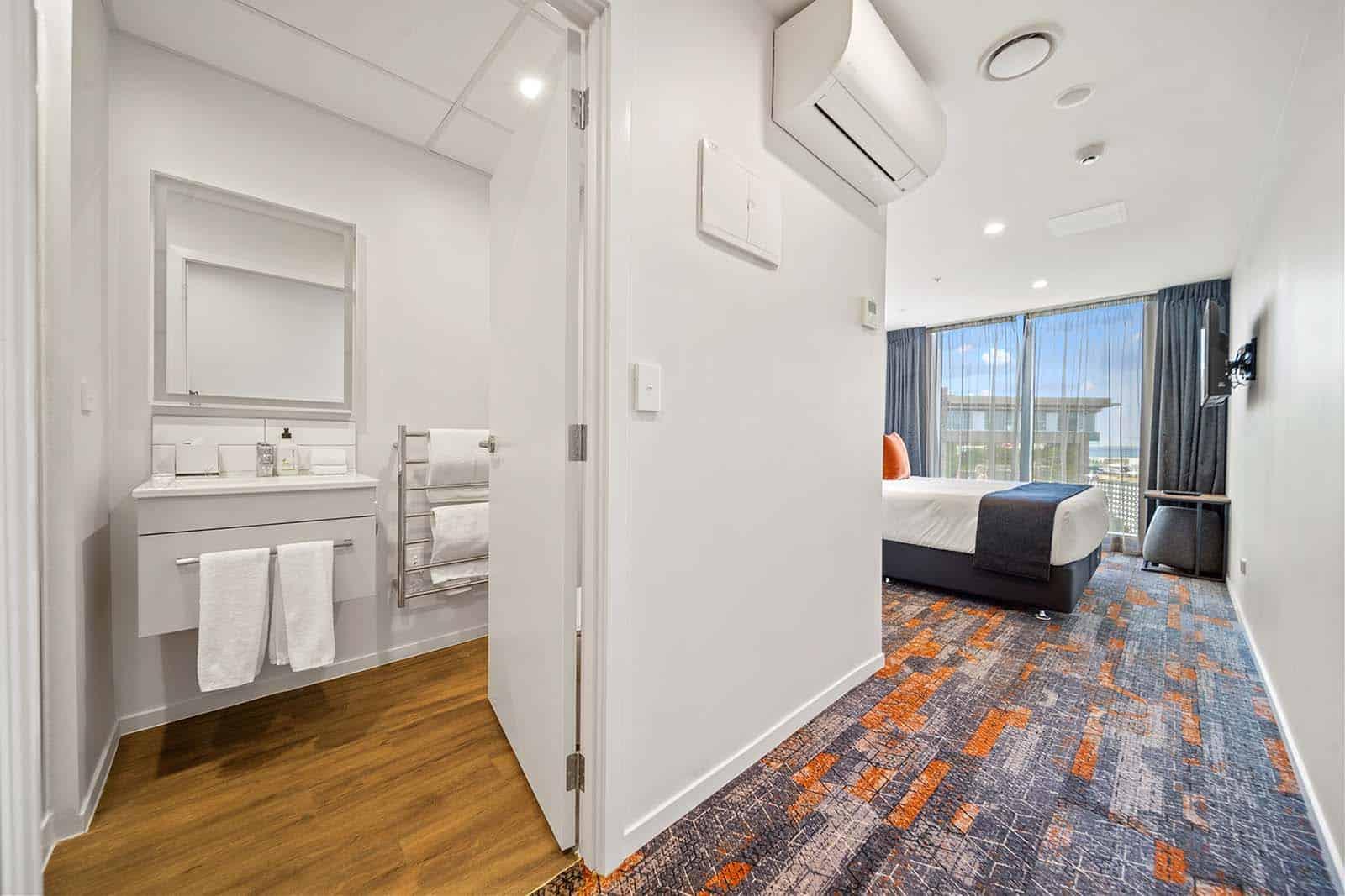 Ramada By Wyndham Newmarket Auckland Eksteriør billede