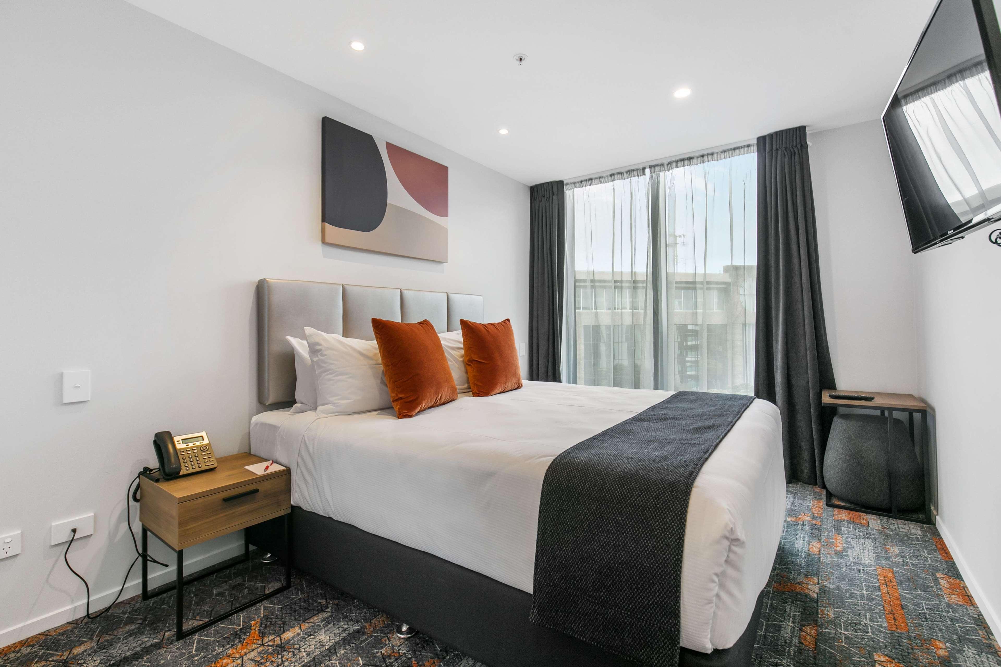 Ramada By Wyndham Newmarket Auckland Eksteriør billede