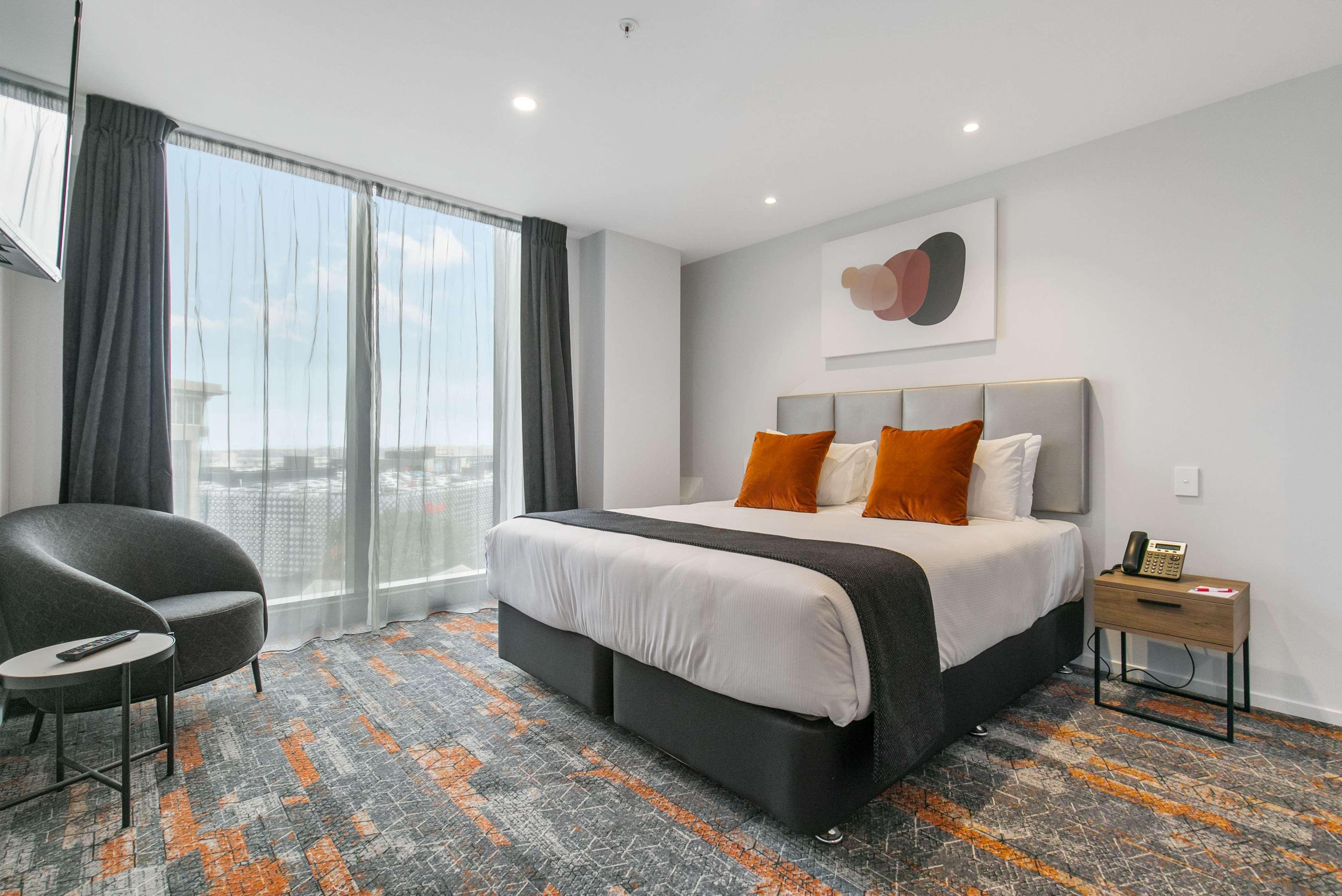 Ramada By Wyndham Newmarket Auckland Eksteriør billede